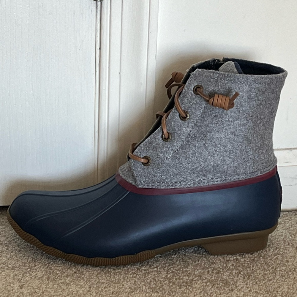 Sperry Women's Saltwater Emboss Wool Boots, Dark Grey Navy, Size 10 New